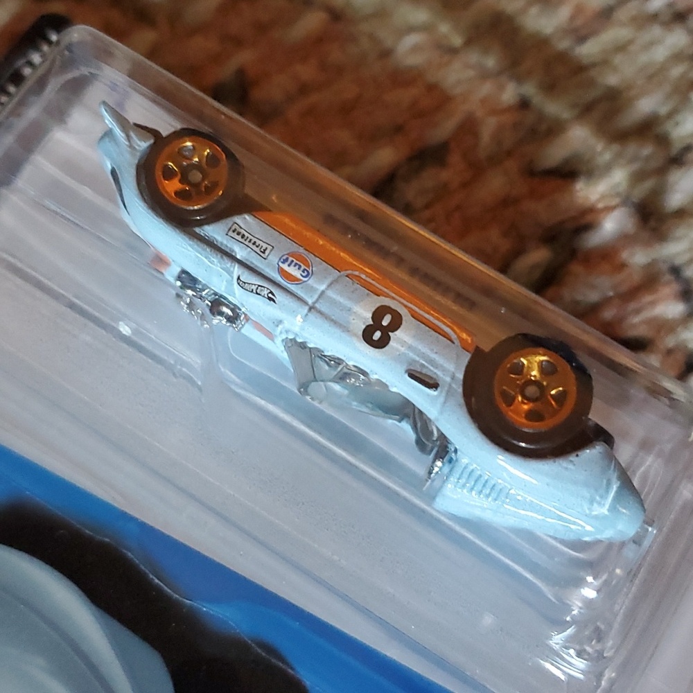 Hot Wheels - Picture 3 of 8